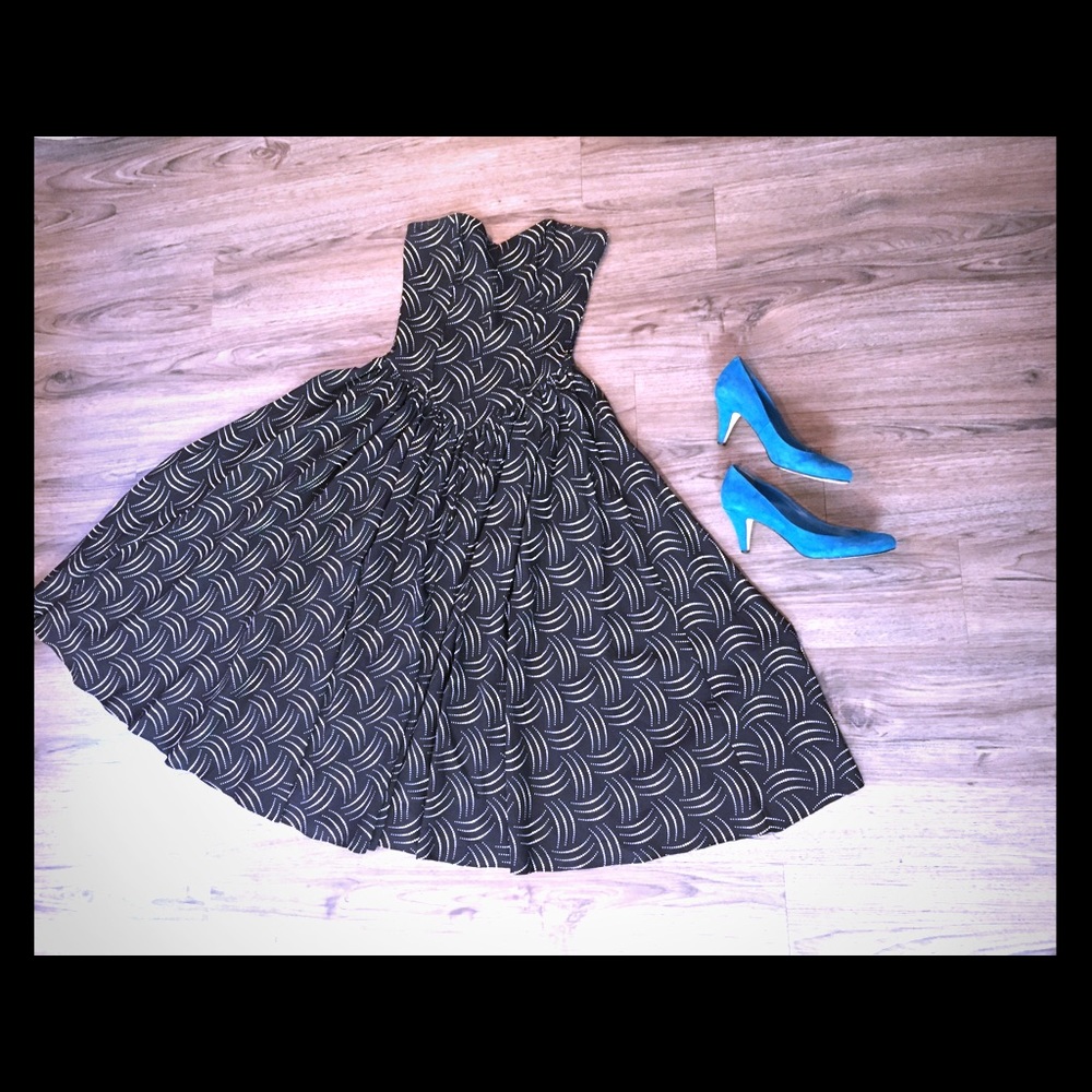 Sold ❌ Awesome vintage dress
